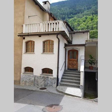 Bezauberndes Haus Fuer Erholsame Ferien Im Puschlav Villa Campascio Exteriör bild