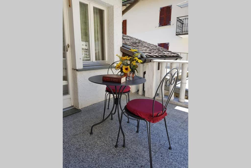 Bezauberndes Haus Fuer Erholsame Ferien Im Puschlav Villa Campascio Exteriör bild