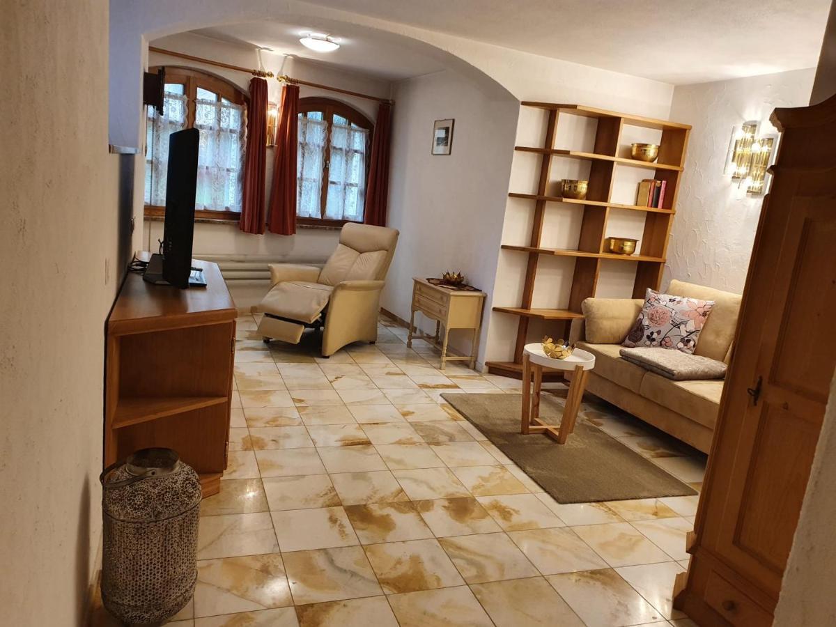 Bezauberndes Haus Fuer Erholsame Ferien Im Puschlav Villa Campascio Exteriör bild
